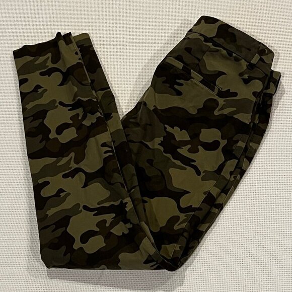 Old Navy Green Camo Pixie High Rise Secret Slim Slash Pockets Pants Size S - Picture 1 of 8